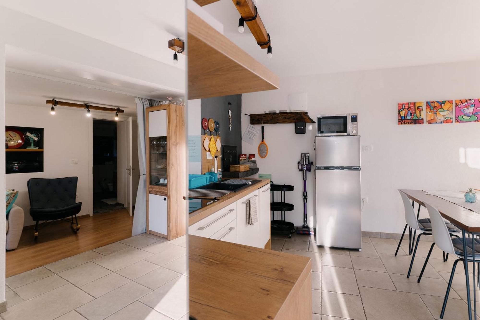 Apartma Ob Stari Murvi, Sežana المظهر الخارجي الصورة